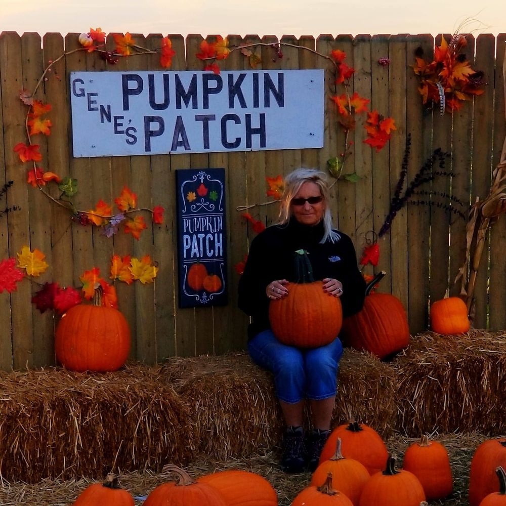 Meet your Posher, Connie